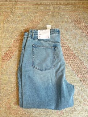 LOFT Light Blue Curvy High Rise “The Straight” Denim Jeans